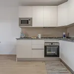 Apartment Atlantic Breeze, Bright Big Terrace, Pool, Wifi *