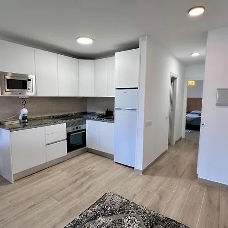 Atlantic Breeze, Bright Big Terrace, Pool, Wifi Lejlighed Chayofa