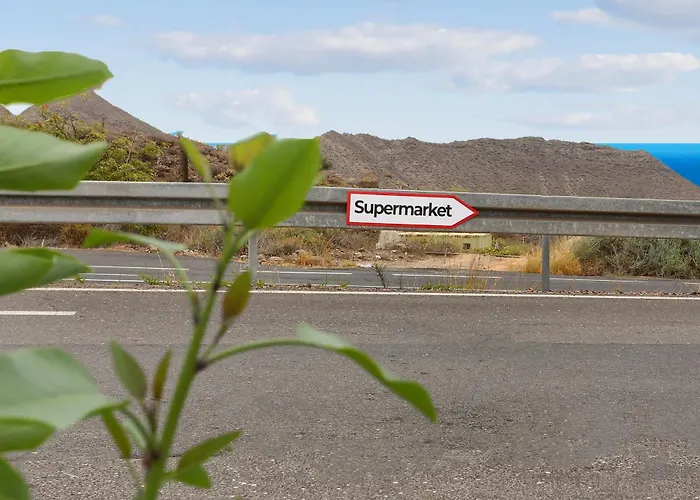 Atlantic Breeze, Bright Big Terrace, Pool, Wifi 아파트