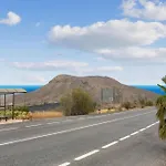 Atlantic Breeze, Bright Big Terrace, Pool, Wifi Chayofa